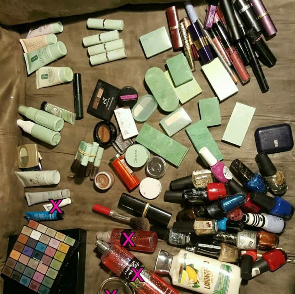 Huge lot of clinique and others